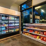 מלון Park By Radisson 4*