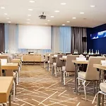 Park By Radisson מלון 4*
