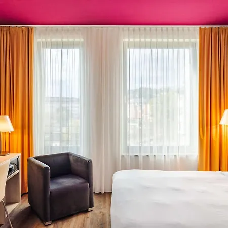 斯图加特雷迪森公园酒店 酒店 4*