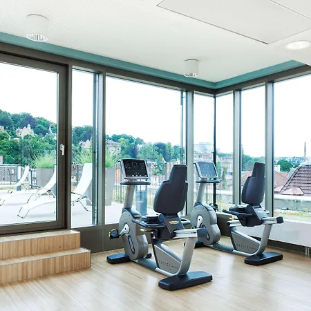 بارك باي راديسون فندق 4*