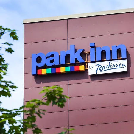 فندق بارك باي راديسون